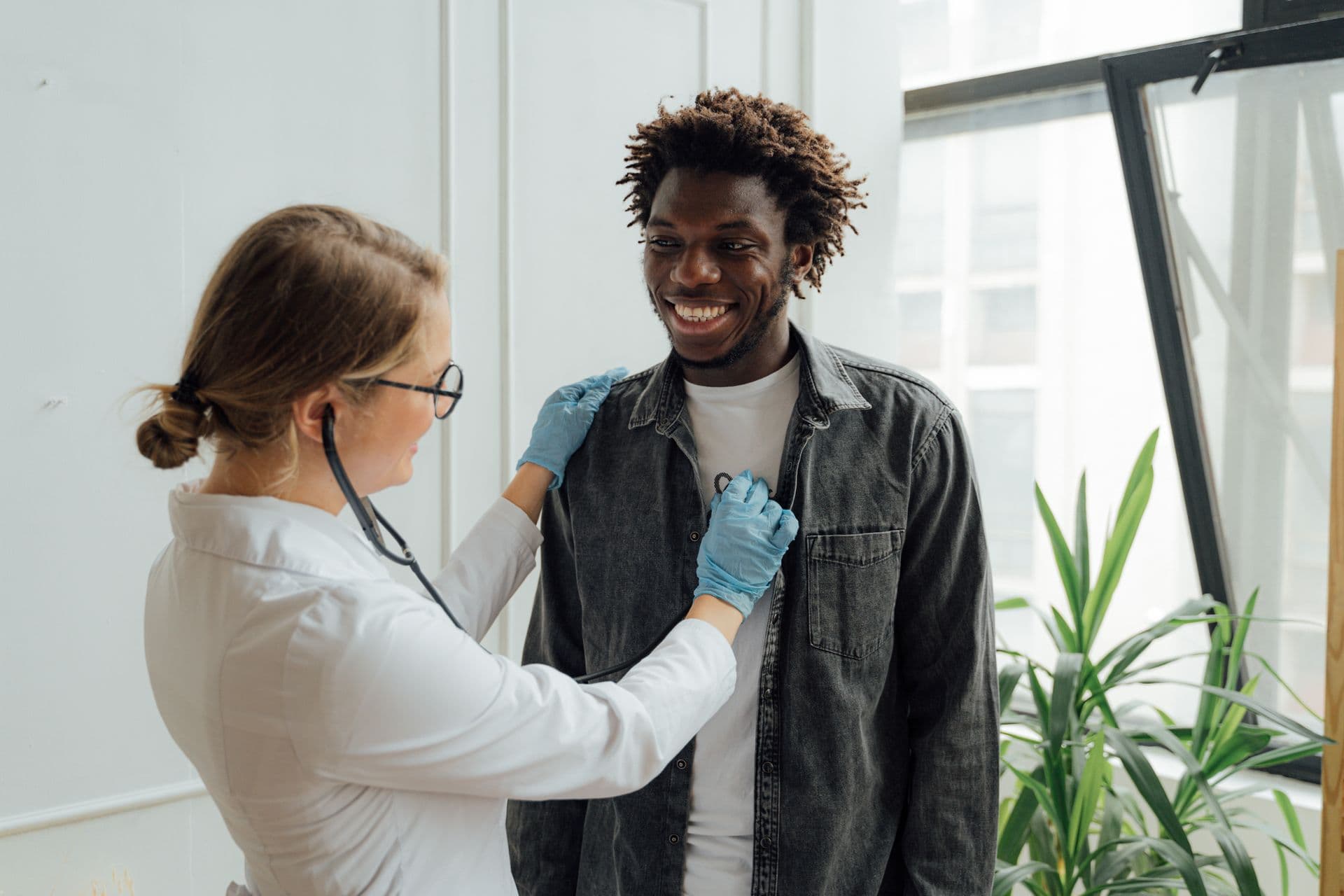 A doctor and a man during a checkup